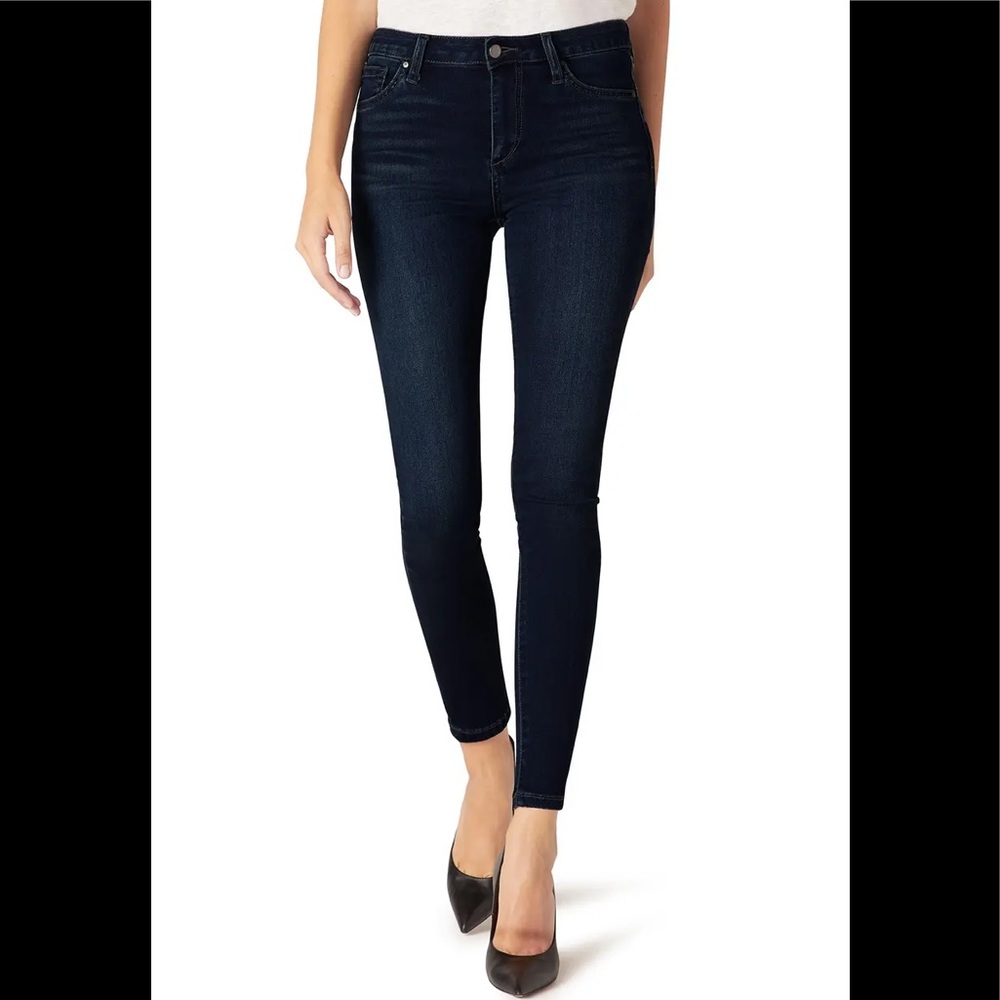 Joe’s Skinny Size 14
